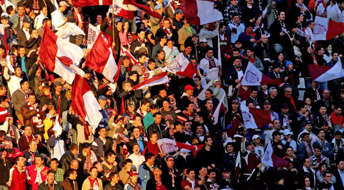 Situație incredibilă în cazul mărcilor, culorilor și trofeelor clubului Rapid