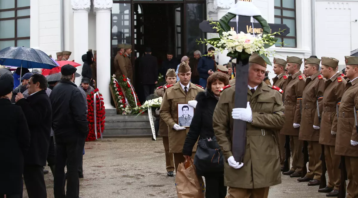 Înmormântarea lui Ion Voinescu. La ora 12.00 va începe procesiunea funerară. Fostul mare portar Ion Voinescu va fi înmormântat azi la Cimitirul Sfânta Vineri