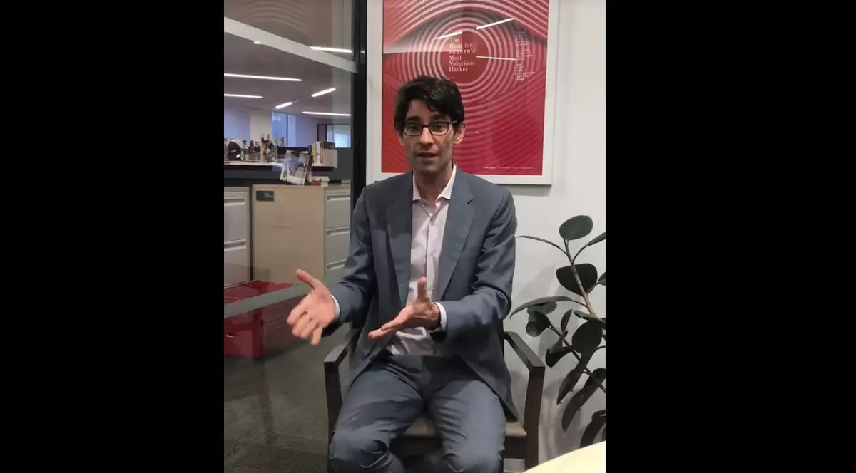 un jurnalist a citit timp de doua luni numai ziare