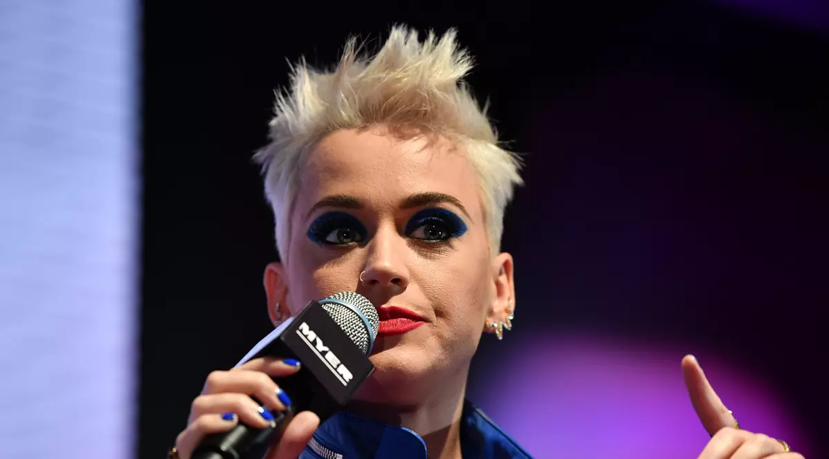 o calugarita care se judeca cu katy parry a murit