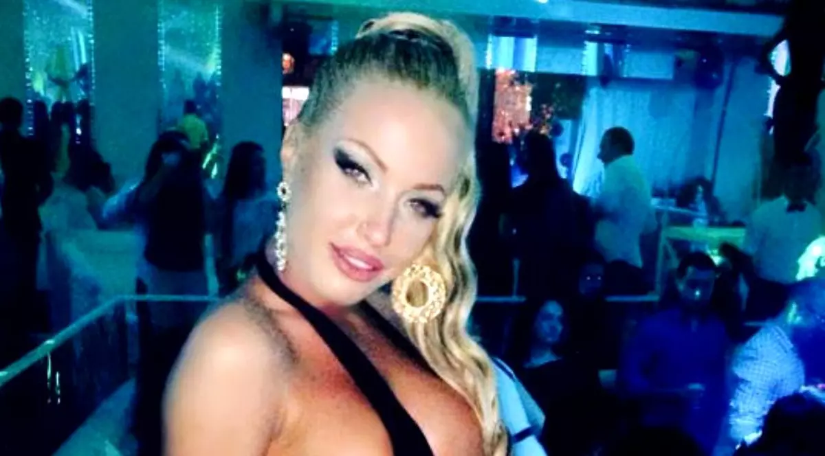 Cu ce se ocupa Loredana Chivu înainte să devină celebră. “Nu mi-a fost niciodată rușine”