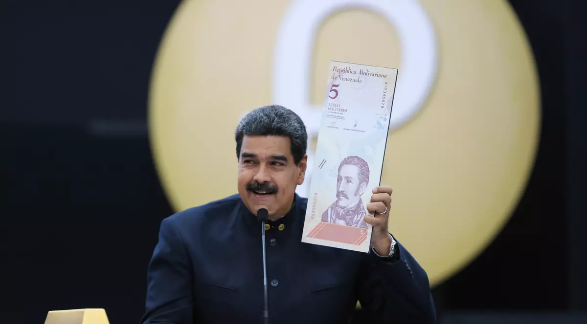 Nicolas Maduro a decis să taie trei zerouri de pe moneda Venezuelei