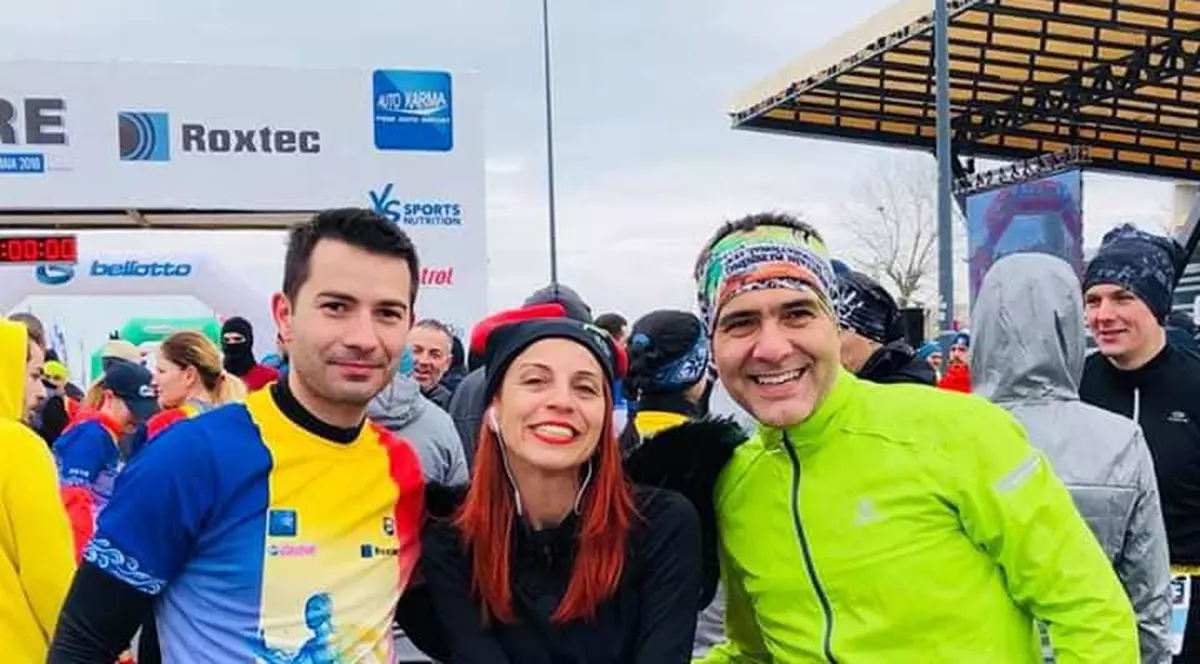 Ionela Muscalu și Igor Timbalari sunt câştigătorii Maratonului Nisipului. Staţiunea Mamaia, din nou pe harta mondială a maratoanelor / GALERIE FOTO