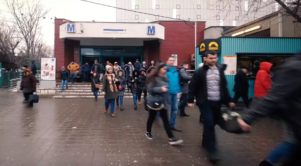 #salvatipipera | Stația de metrou din zonă rămâne cu un singur acces