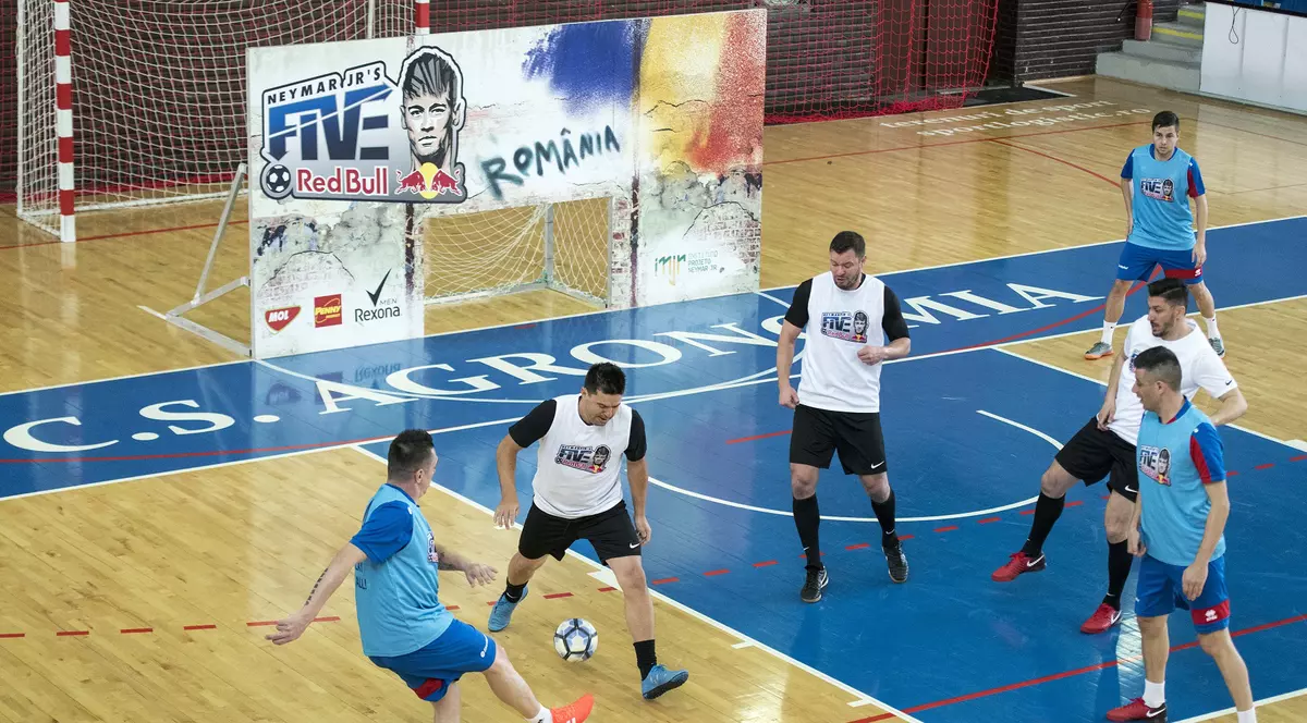 TAO United și legendele fotbalului românesc, meci spectaculos. Contra, Marica, Zicu și Răducioiu au împrăștiat magie în Agronomie / GALERIE FOTO