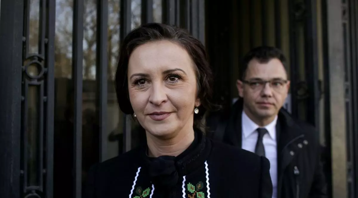 Ministrul pentru Românii de Pretutindeni pleacă de urgență în Cehia