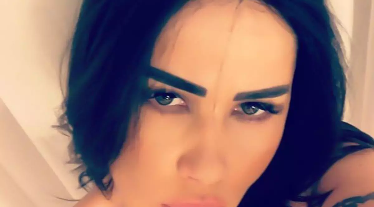 Oana Zăvoranu a petrecut 15 ore la coafor. Ce și-a făcut vedeta / VIDEO