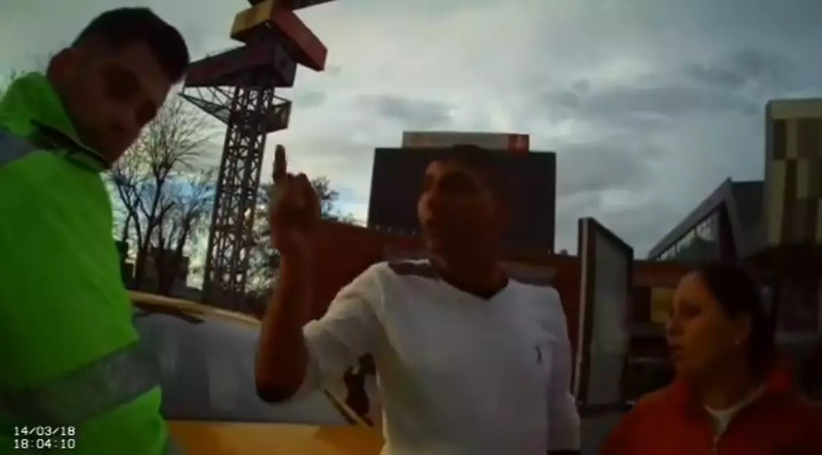 Polițist amenințat cu moartea de un taximetrist în București