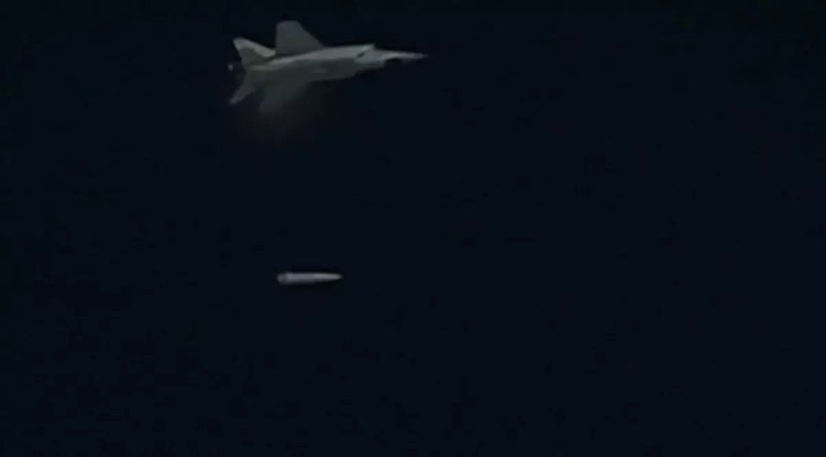 Rusia a testat racheta hypersonică cu care se lăuda Putin