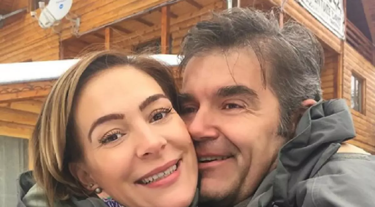 Ce reacție a avut mama Roxanei Ciuhulescu atunci când a aflat că vedeta este însărcinată