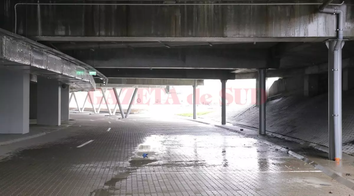 Infiltraţii la stadionul “Ion Oblemenco” din Craiova