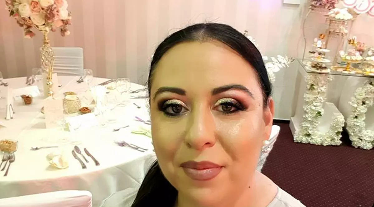 Oana Roman. Vedeta și-a făcut un selfie la botezul fetitei Gabi Cristea