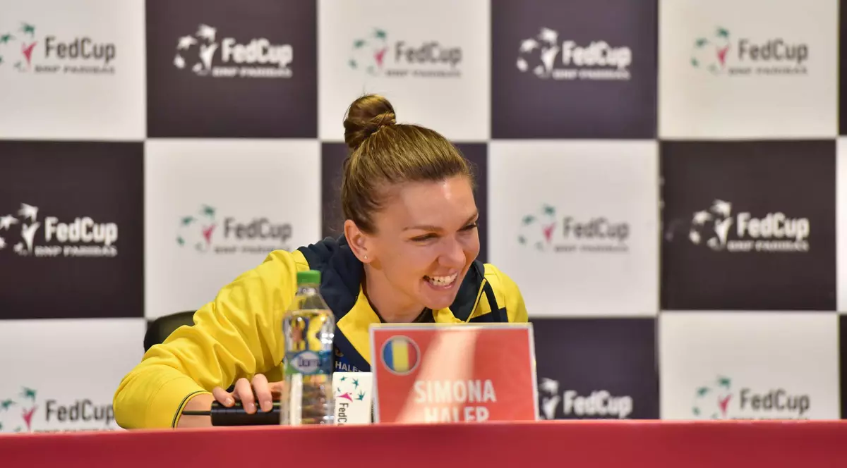 Cum a răspuns Simona Halep la întrebarea ”Ai poza în costum de baie?”