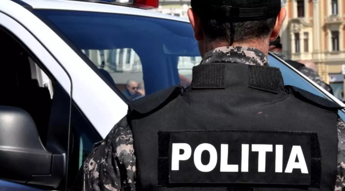 Alertă cu bombă în cartierul Dorobanți din București. Un pachet suspect a fost uitat în stradă