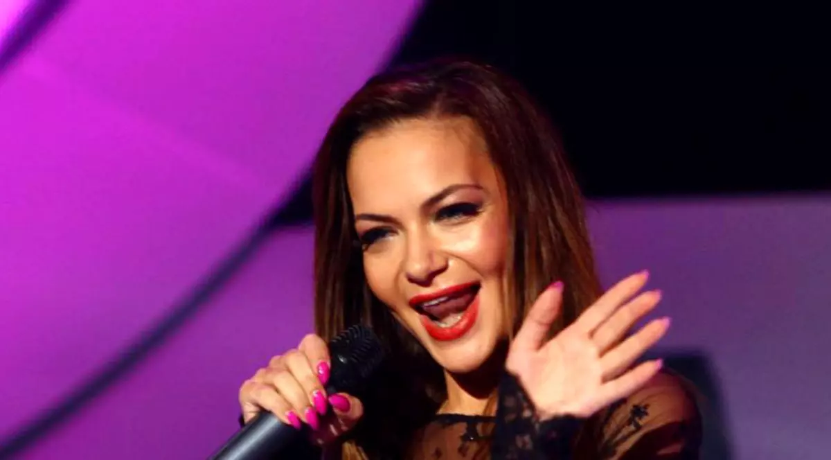 Andreea Antonescu, despre sărutul cu Liviu Vârciu. "Eu îmi asum"