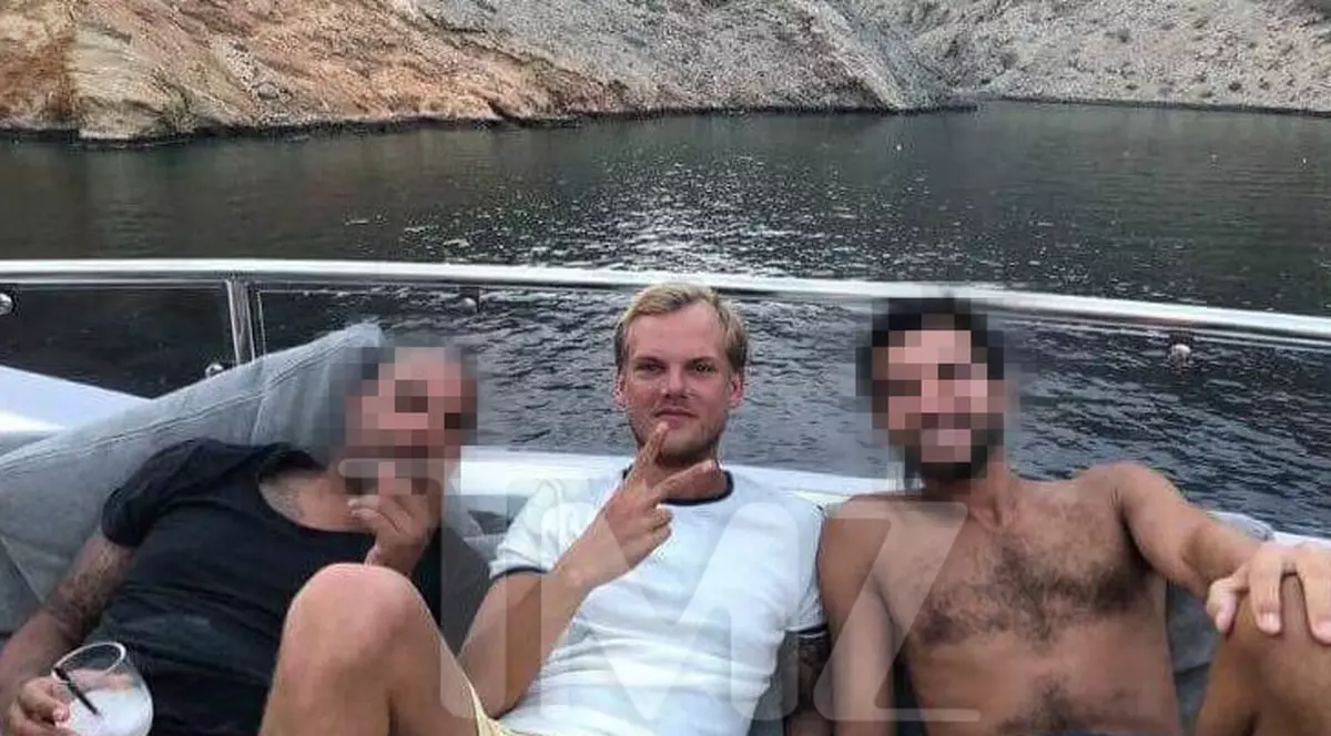 Avicii a fost fotografia cu o zi îniante de a muri