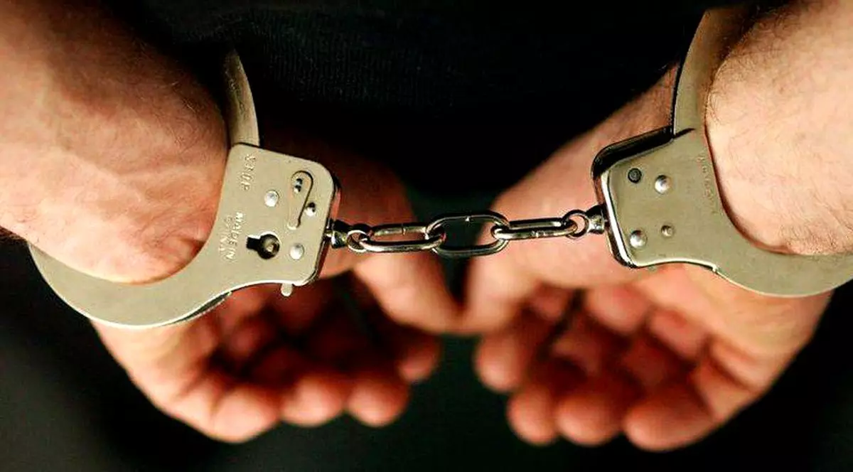 Un profesor a recunoscut că a abuzat sexual de trei eleve. Pe una a violat-o în clasă!