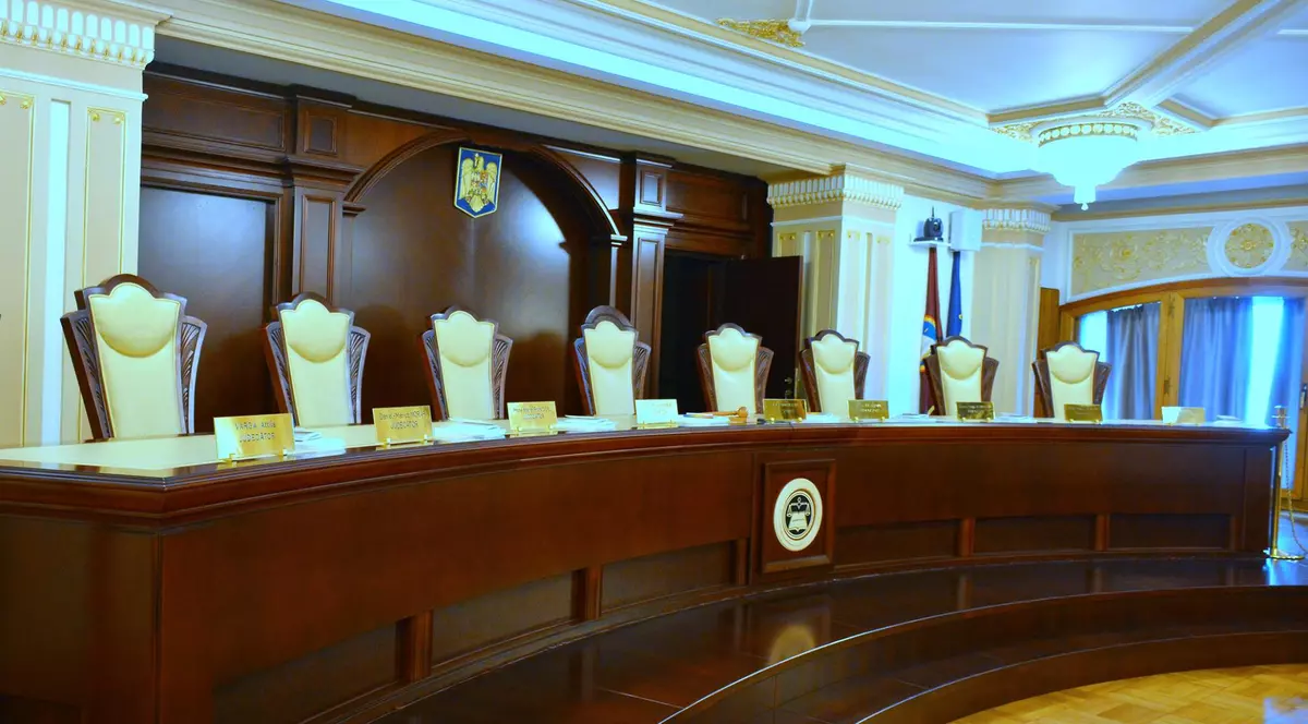 CCR va dezbate săptămâna viitoare sesizarea lui Klaus Iohannis privind desecretizarea protocoalelor