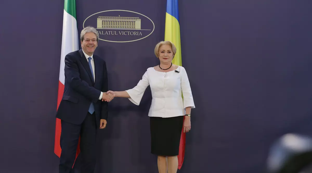 Viorica Dăncilă l-a primit pe premierul Italiei, Paolo Gentiloni, la Palatul Victoria