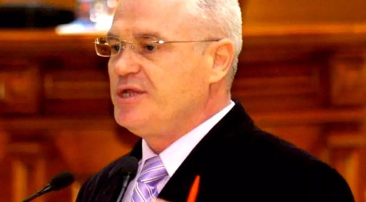 Eugen Nicolicea, criticat și urmărit în trafic de un protestatar