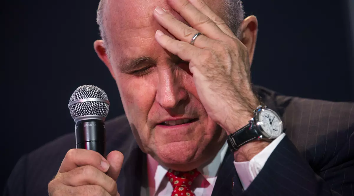 Politico: Rudy Giuliani a recunoscut că a fost plătit să trimită scrisoarea în România