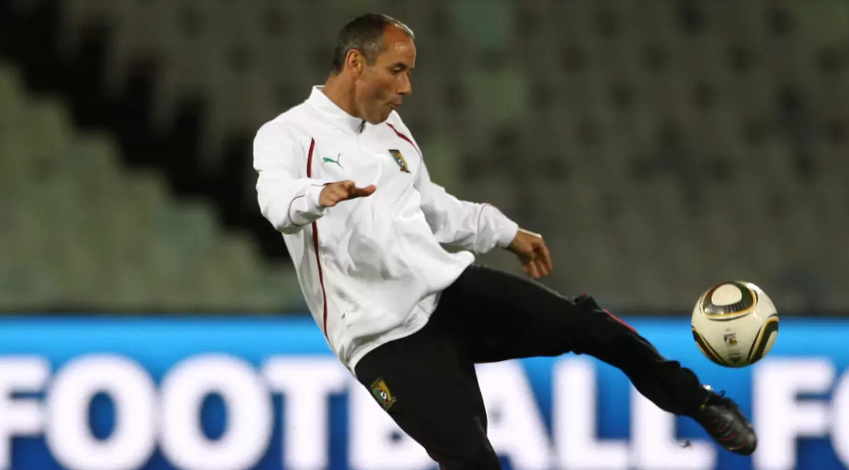 Paul Le Guen, dat afară de la Bursaspor. Stancu și Grozav au rămas fără antrenor