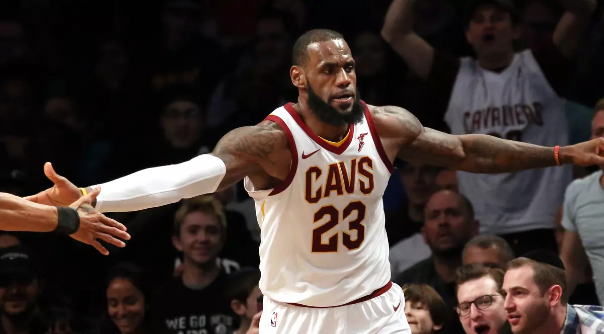 Melania Trump îi ia apărarea lui LeBron James după ce a fost insultat de soțul ei