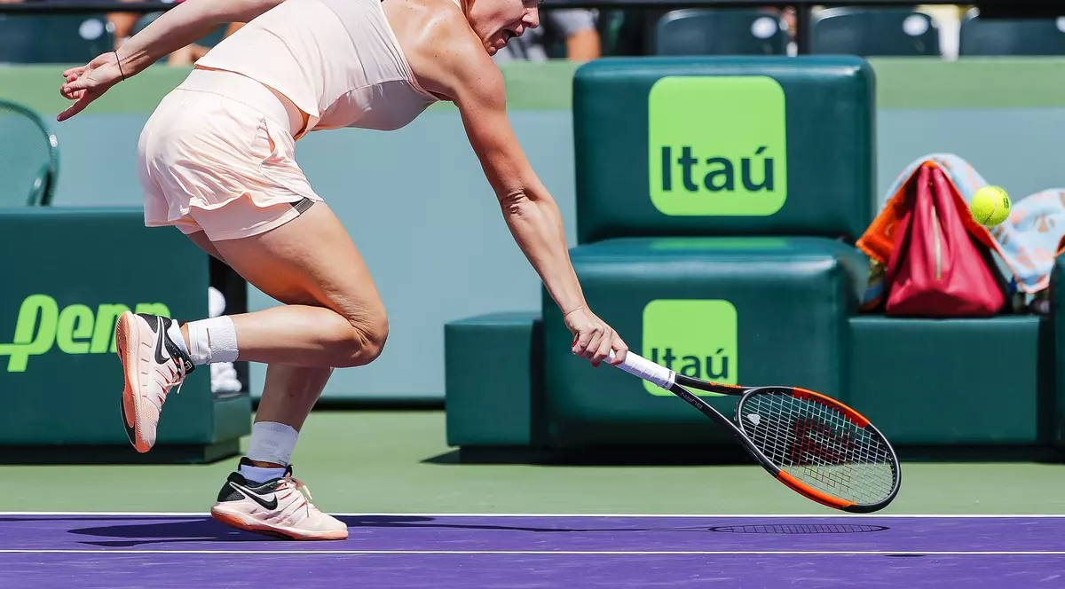 Simona Halep, nominalizată la lovitura lunii martie