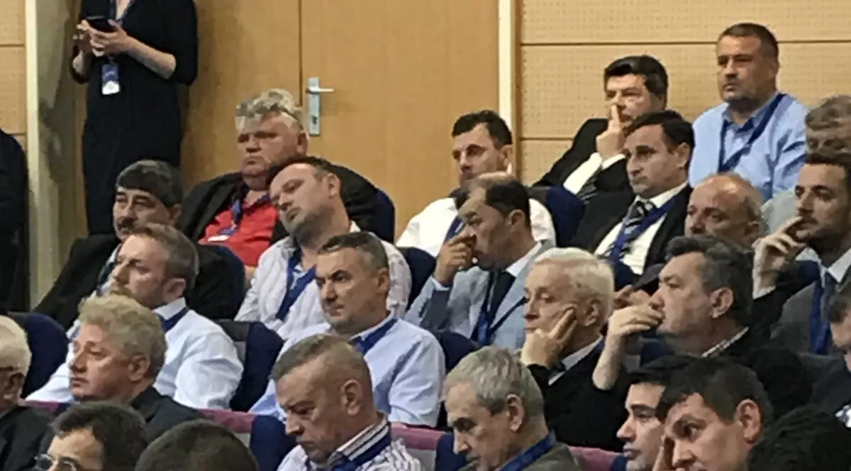 Cine e Sebastian Hajdu, votantul acuzat că a dormit la alegerile FRF 2018: ”Sunt povești, nu a ațipit nimeni”