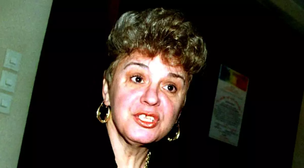 Ce cuvinte grele i-a spus Ionela Prodan fiicei Andei Călugăreanu. "Ți-aș trage o bătută de te-aș trezi cu apă"