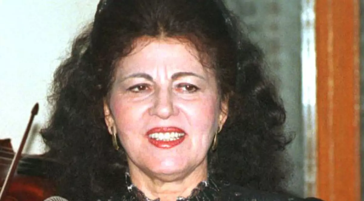 Irina Loghin, despre greutățile din copilărie. "Am crescut în două cămăruțe șase copii"