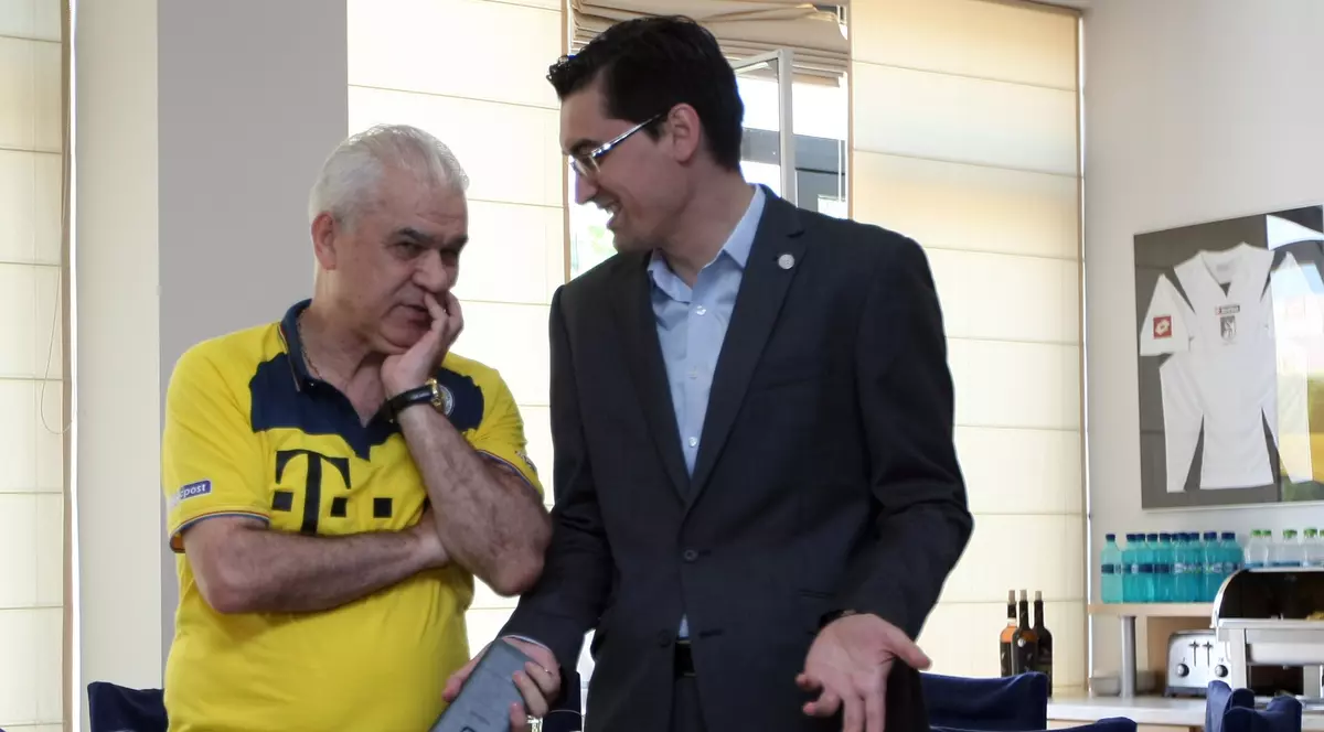 EXCLUSIV. Anghel Iordănescu, amenințat de actuala conducere, dacă nu îl susține pe Răzvan Burleanu. De la ce a pornit scandalul