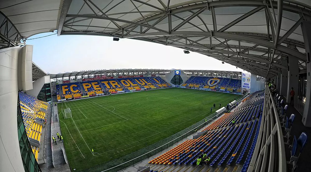 Cum este aşteptată România pe arena ”Ilie Oană”! OZN Arena a devenit ”Mucegai Arena”