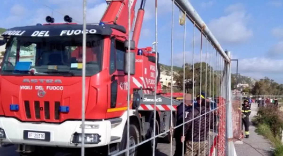 Un român a murit strivit de un zid, pe un șantier din Italia