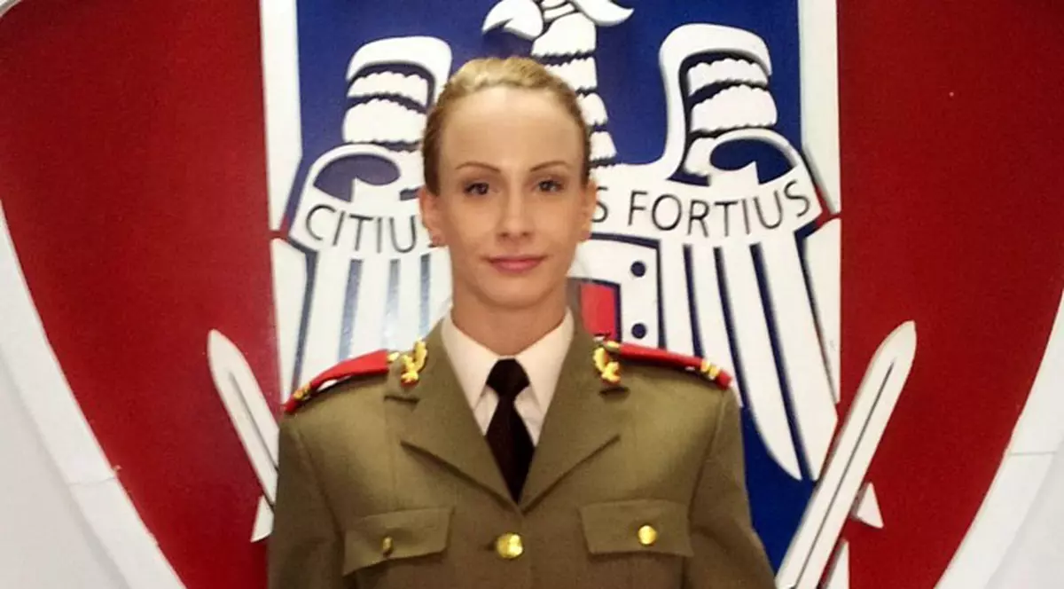 Alina Dumitru, Andreea Chiţu şi Sandra Izbaşa, înaintate în grad