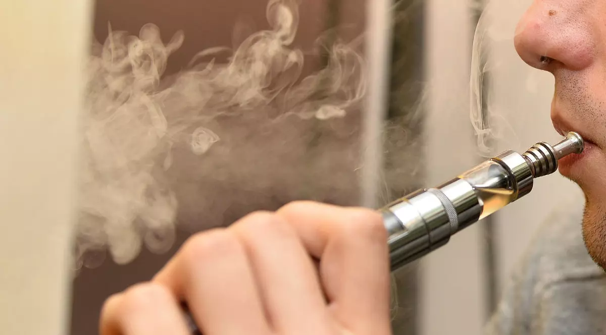 tigare electronica, fumat