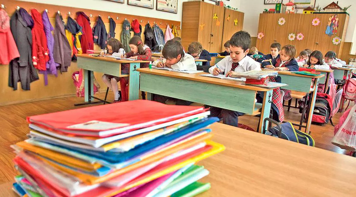 Mărturiile părinţilor care se opun şcolarizării băiatului care şi-a ucis bunica