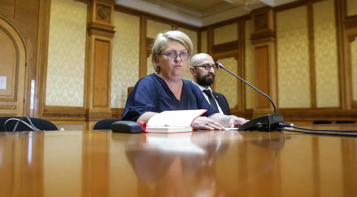 Stenograme cu Doina Gradea, șefa TVR, în timp ce înjură jurnaliștii