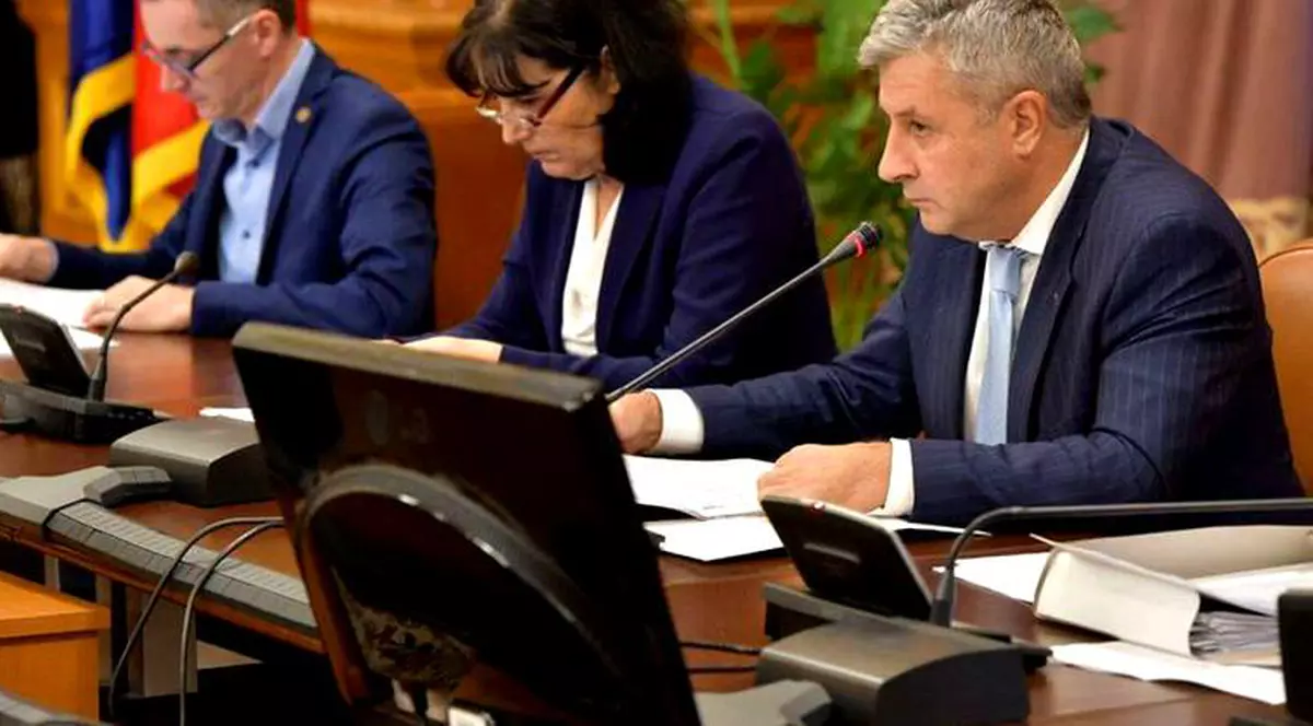 UPDATE. Comisia pentru legile Justiţiei începe, miercuri, dezbaterile pe modificările codurilor penale
