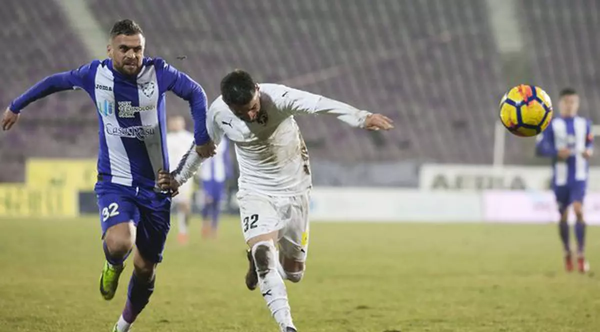 Play-out Liga 1, etapa a 8-a: ACS Poli Timișoara - FC Voluntari (vineri, ora 18.00, Digi, Telekom, Look). Finul Neaga se bate cu nașul Mutu!