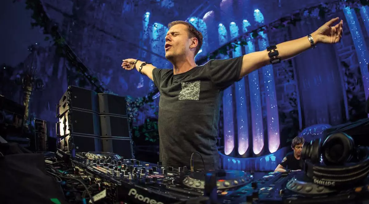 Armin Van Buuren va veni pentru prima dată la Neversea 2018