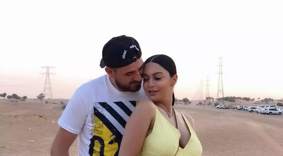 Betty și Cătălin Vișănescu s-au căsătorit civil. Primele declarații făcute de Florin Salam