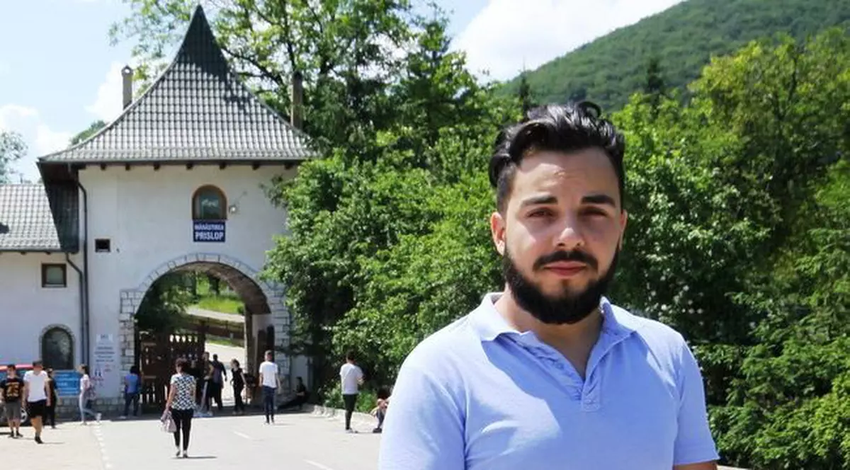 Daniel Gheorghe, deținătorul mărcii ”Arsenie Boca”, amendat de poliție pentru apelarea numărului 112