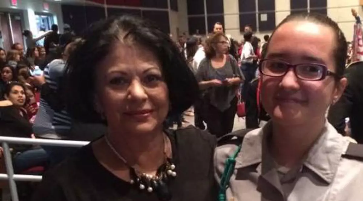 Elena Cârstea are o relație specială cu fiicele adoptate