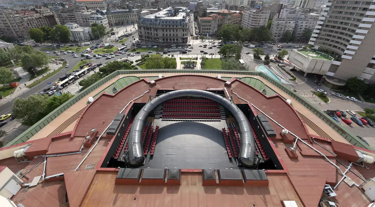 Se deschide amfiteatrul de pe acoperișul Teatrului Național București