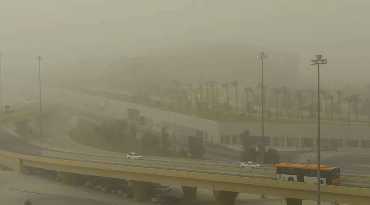 Peste 70 de persoane ucise într-o furtună de nisip în India