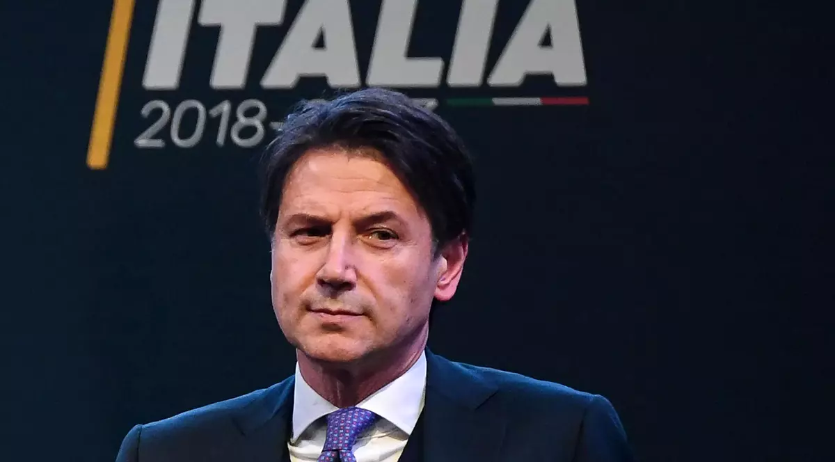 Giuseppe Conte a depus jurământul și este noul premier al Italiei