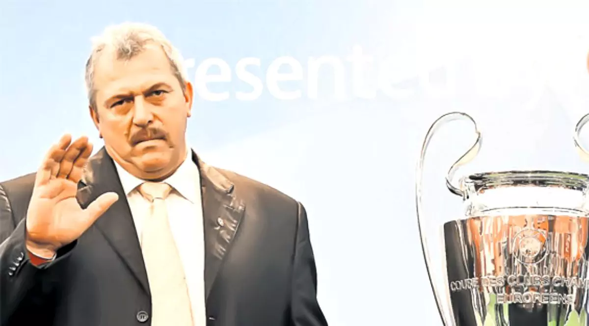 Helmuth Duckadam atacă Armata