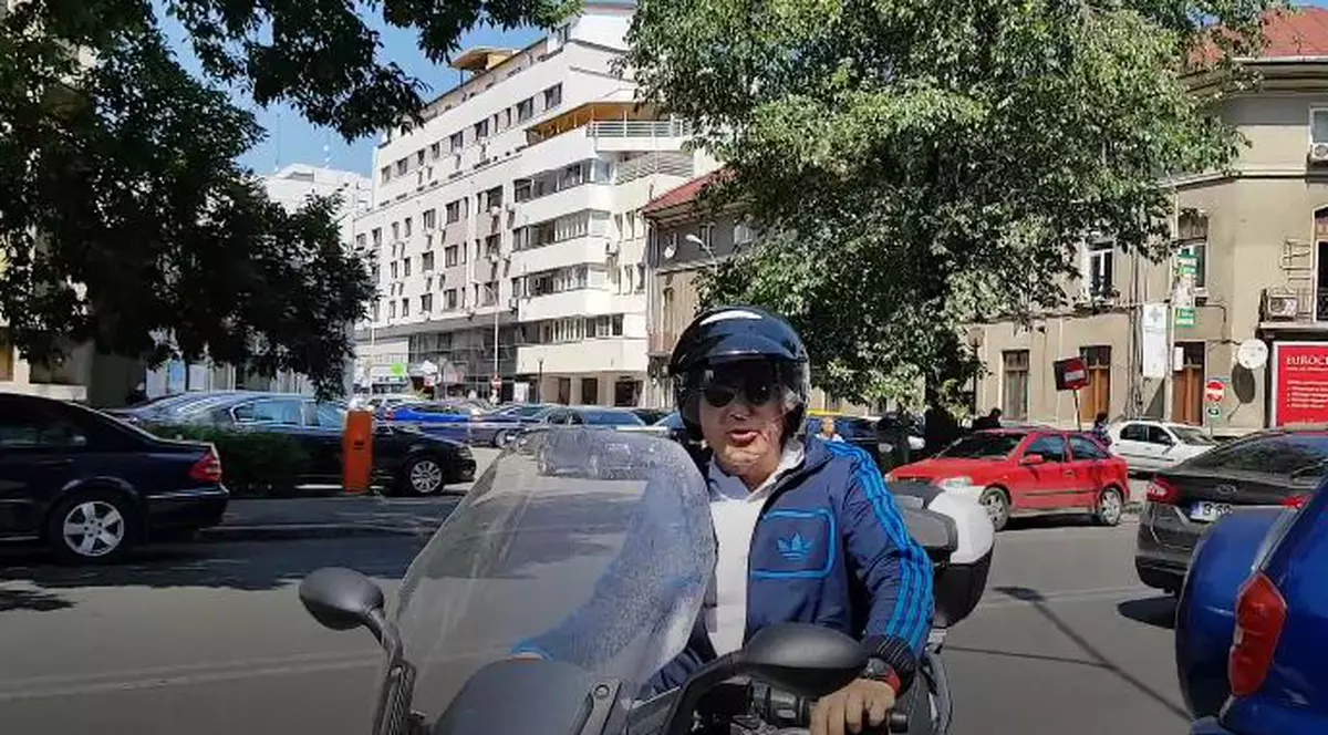 Ilie Năstase riscă 5 ani de puşcărie pentru că a condus băut şi a refuzat să dea probe biologice. Fostul jucător de tenis a fost prins în această dimineaţă de poliţiştii de la Brigara Rutieră Bucureşti în timp ce-şi conducea maşina după ce băuse la un local din nordul Capitalei.