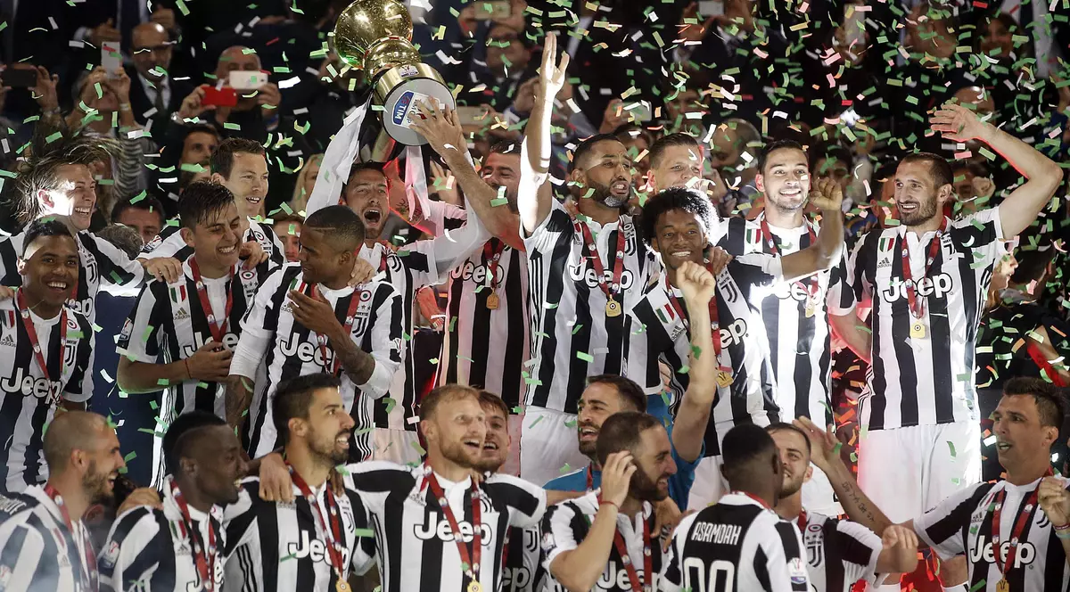 Clubul de fotbal Juventus Torino îşi va face intrarea pe 27 decembrie în FTSE Mib, indicele bursier de referinţă care reuneşte cele mai mari 40 de valori cotate la Bursa din Milano, a anunţat, miercuri, Bursa, într-un comunicat.